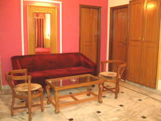 Chanakaya Hotel 3*